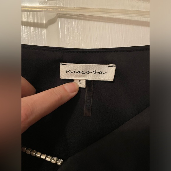 2 for $6 NWOT Satin skirt with diamond belt - Picture 5 of 7